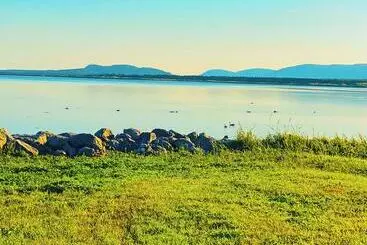 Sea Breeze Bed & Breakfast