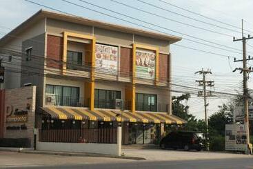 Bed&breakfast@bangpa In Hostel