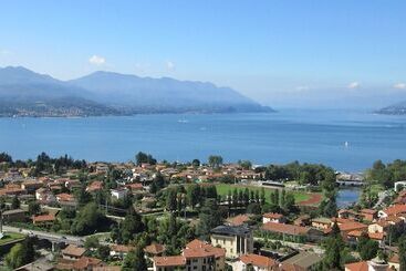 ホテル Montegrino Lakeview