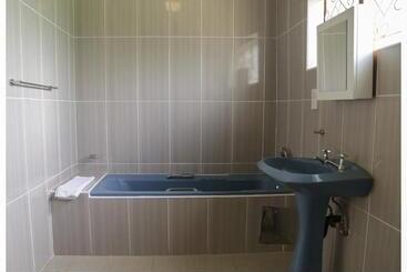 بنسيون Haithoms B&b Tlokweng Gaborone