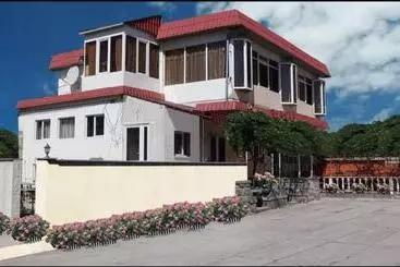 Hotelli Ani Guesthouse