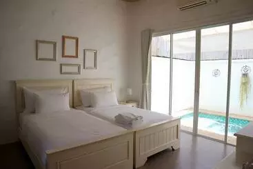 Hotel Costa Village Pool Villa