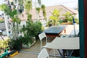 Hotel Lotus Suite Hua Hin