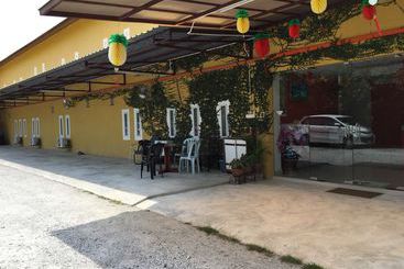 فندق Peach Blossom Village I