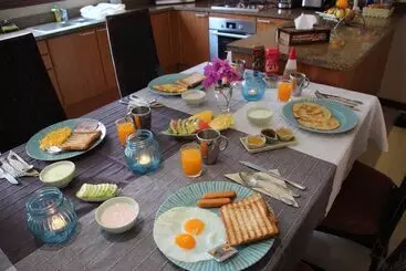 Turista apartmanok Sibaja Palms Sunset Beach Luxury Villa