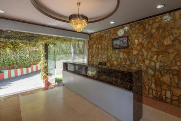 Hotel Binsar Eco Resort, Binsar   Uttarakhand