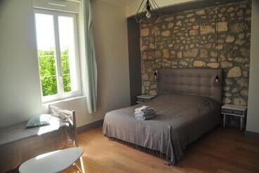 Bed and Breakfast Loustalneou