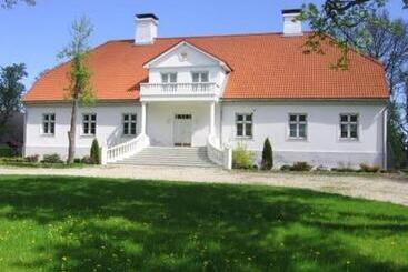پانسیون Saare Manor Guesthouse