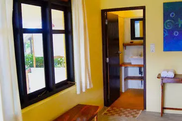 Bed and Breakfast Elephant Road Resort