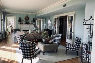 Bed and Breakfast Lochnaiar Inn