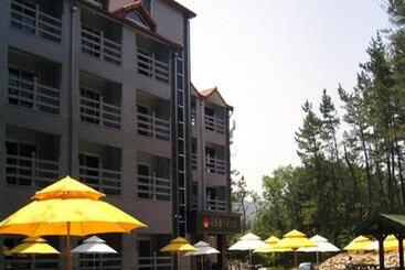 Отель Mangsang Haeorum Family