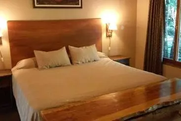 فندق Ytororo Lodge