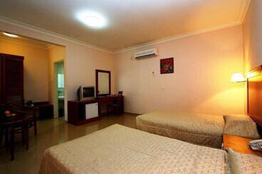 Rompin Beach Resorts