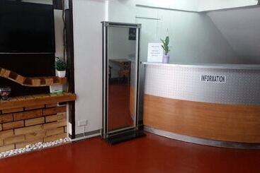 Airport Travelodge Manila   Hostel