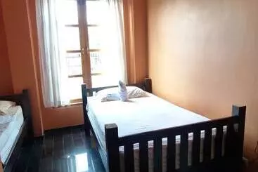 Отель Baan Georges