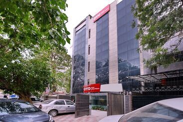 酒店 Fabexpress Lotus Palace