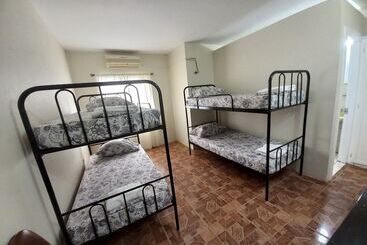 Pension Shalom Guest House