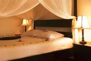 Cham Villas Boutique Luxury Resort