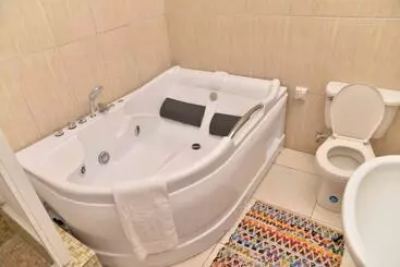 וילות Chateau Margarite