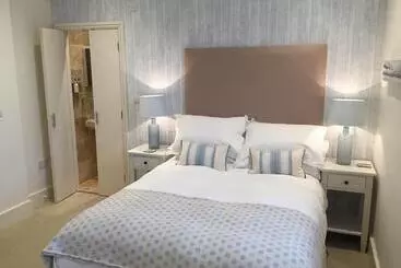 酒店 The George Inn