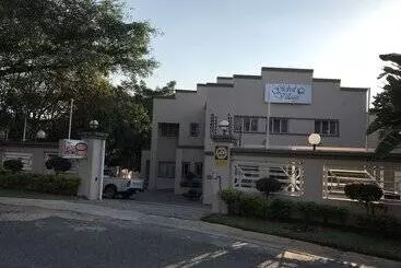 بنسيون Global Village Guesthouse