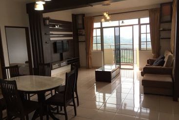 דירות לתיירים Crown Imperial Court