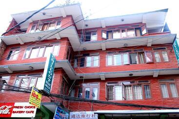 Отель Chillout Holiday Home