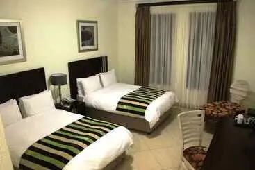 هتل Karibu Leisure Resort