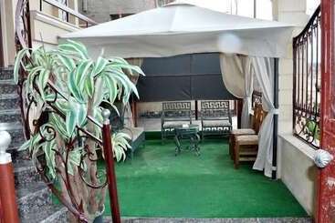 پانسیون Cairo Plaza Guest House