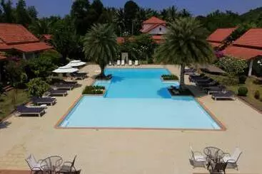 هتل Armonia Village Resort And Spa