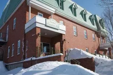 Hotel Niseko Freedom Inn