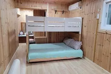 Pensione Jeju Vision House