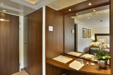 Faircruise Business Hotelship Frankfurt