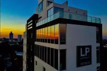 هتل Lp Equipetrol