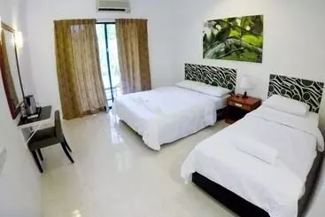 호스텔 Xcape Resort At Taman Negara