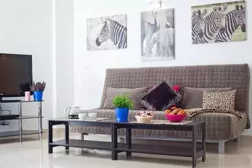 Апартаменты Charmsuites Nou Rambla