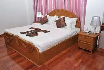 Hotelli 76