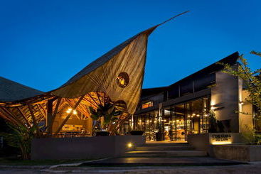 호텔 Cool Downs Resort