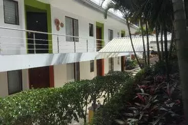 هتل آپارتمان Residence Inn Suites Cristina