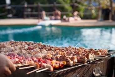 Shiralea Backpackers Resort