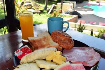 Shiralea Backpackers Resort