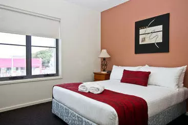 Cosmopolitan Apartments