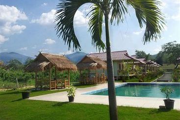 Hotel Smile Resort Chiangmai