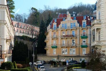 Отель Villa Lauretta