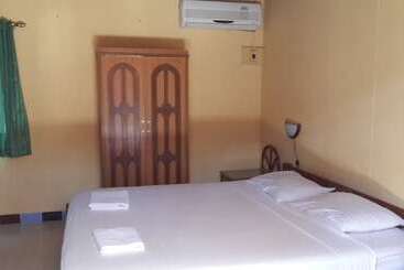 פנסיון Lucky Home Resort