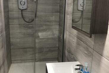 Пансион Stifford Clays Farm