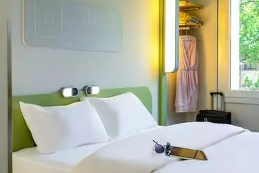 فندق Ibis Budget Santeny