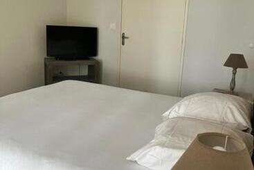 هتل آپارتمان Zenao Appart