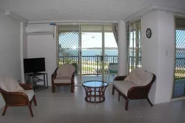 Hotelli Bayview Beach Holiday Apartments