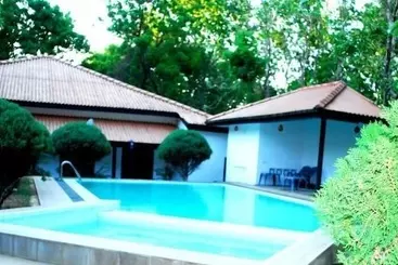 فندق Jayasinghe Holiday Resort